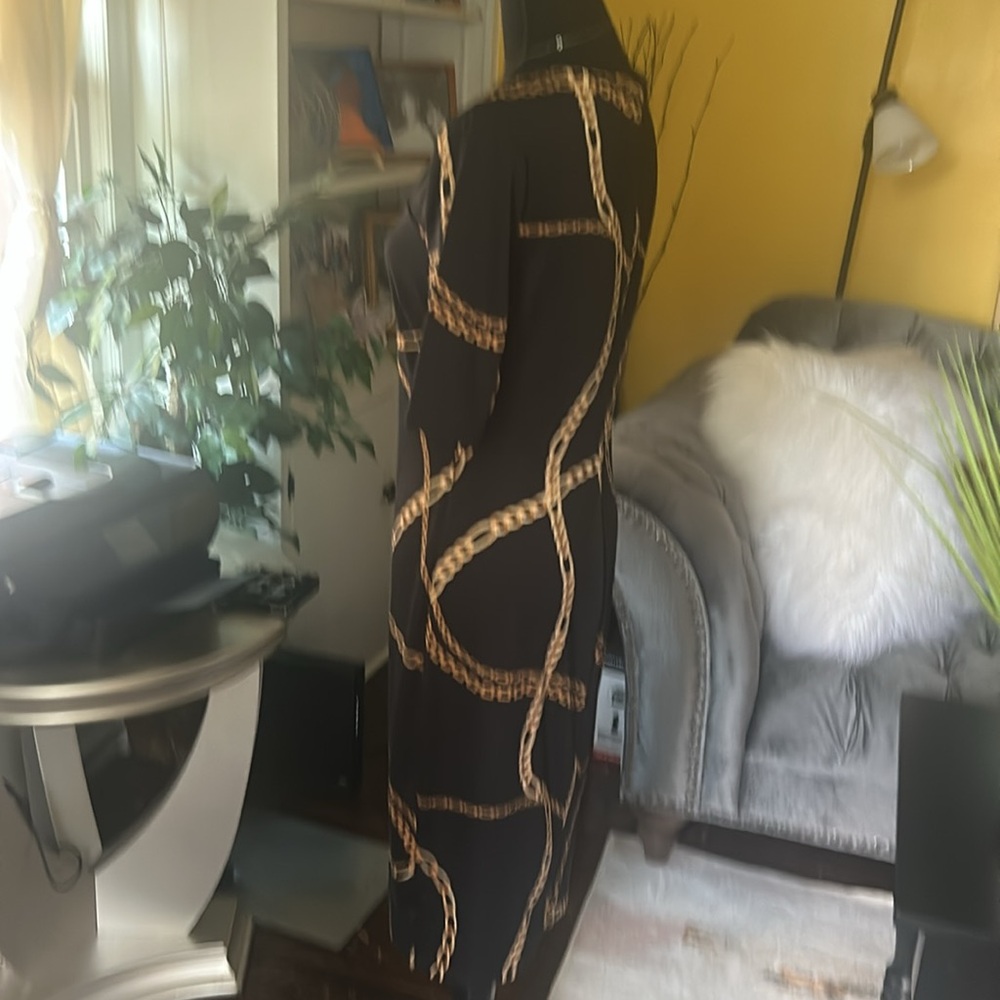 BOLD elements Black and Gold Sequin Sheath Midi Dress - Picture 4 of 5